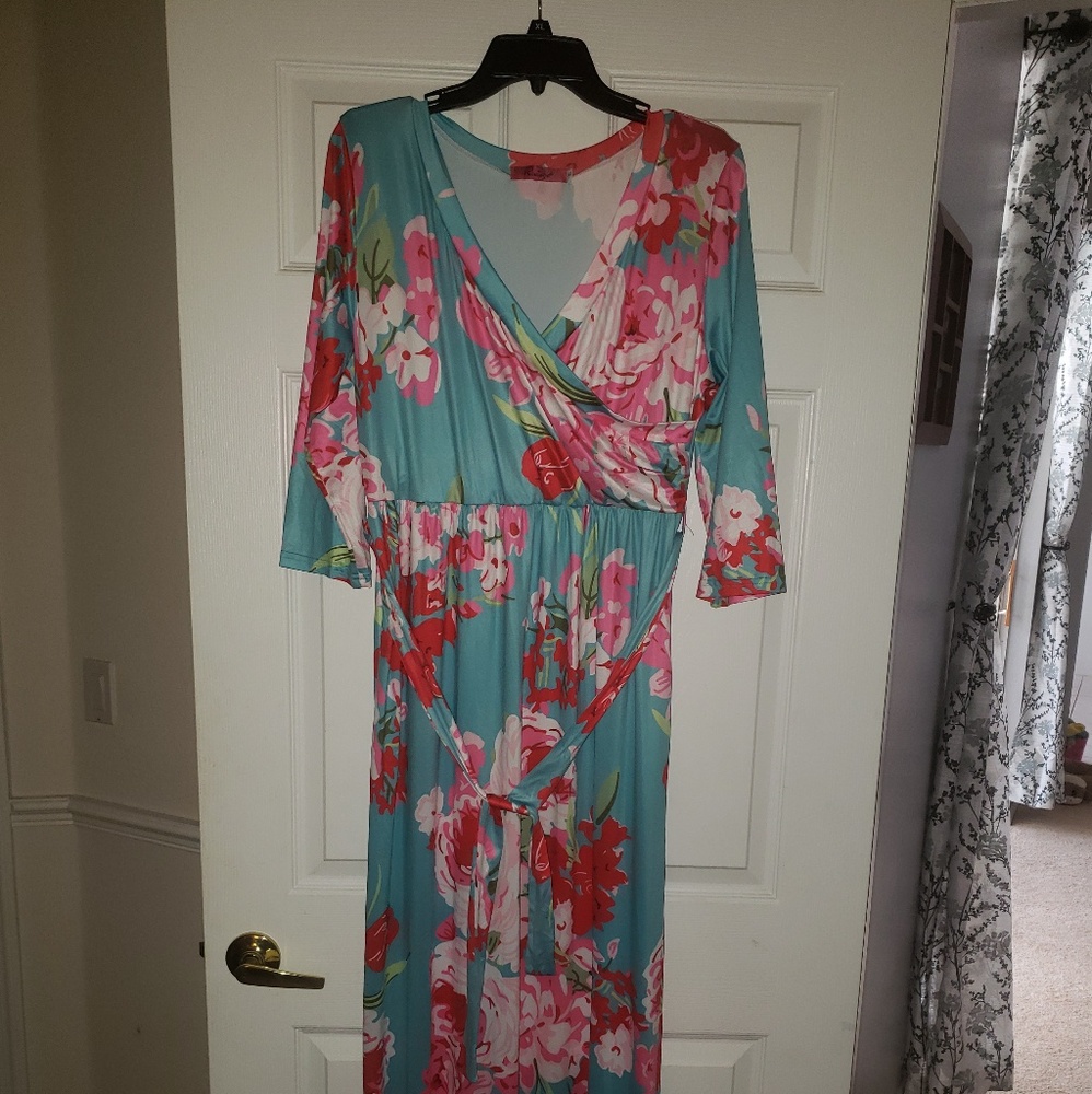 Floral maxi dress